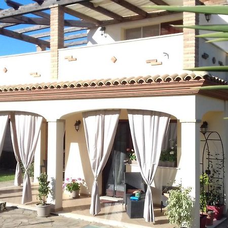 Casa Vacanze Menta Fiorita Flumini di Quartu Eksteriør billede