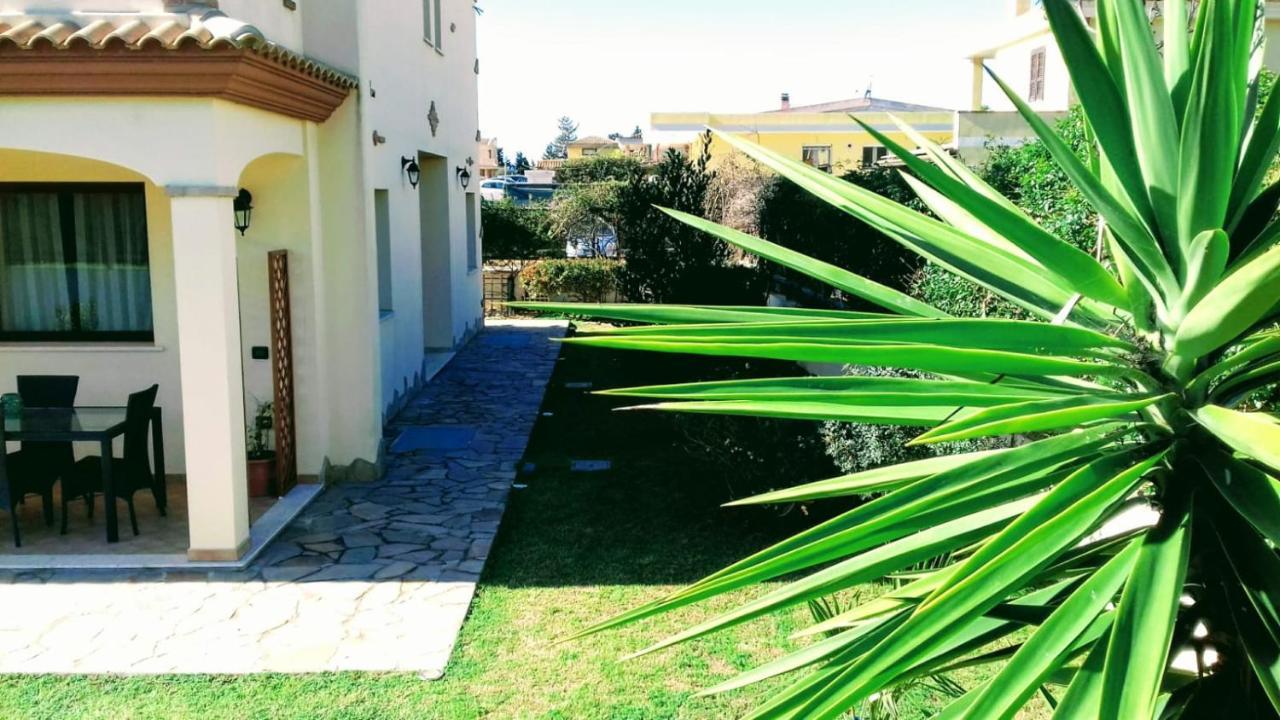 Casa Vacanze Menta Fiorita Flumini di Quartu Eksteriør billede