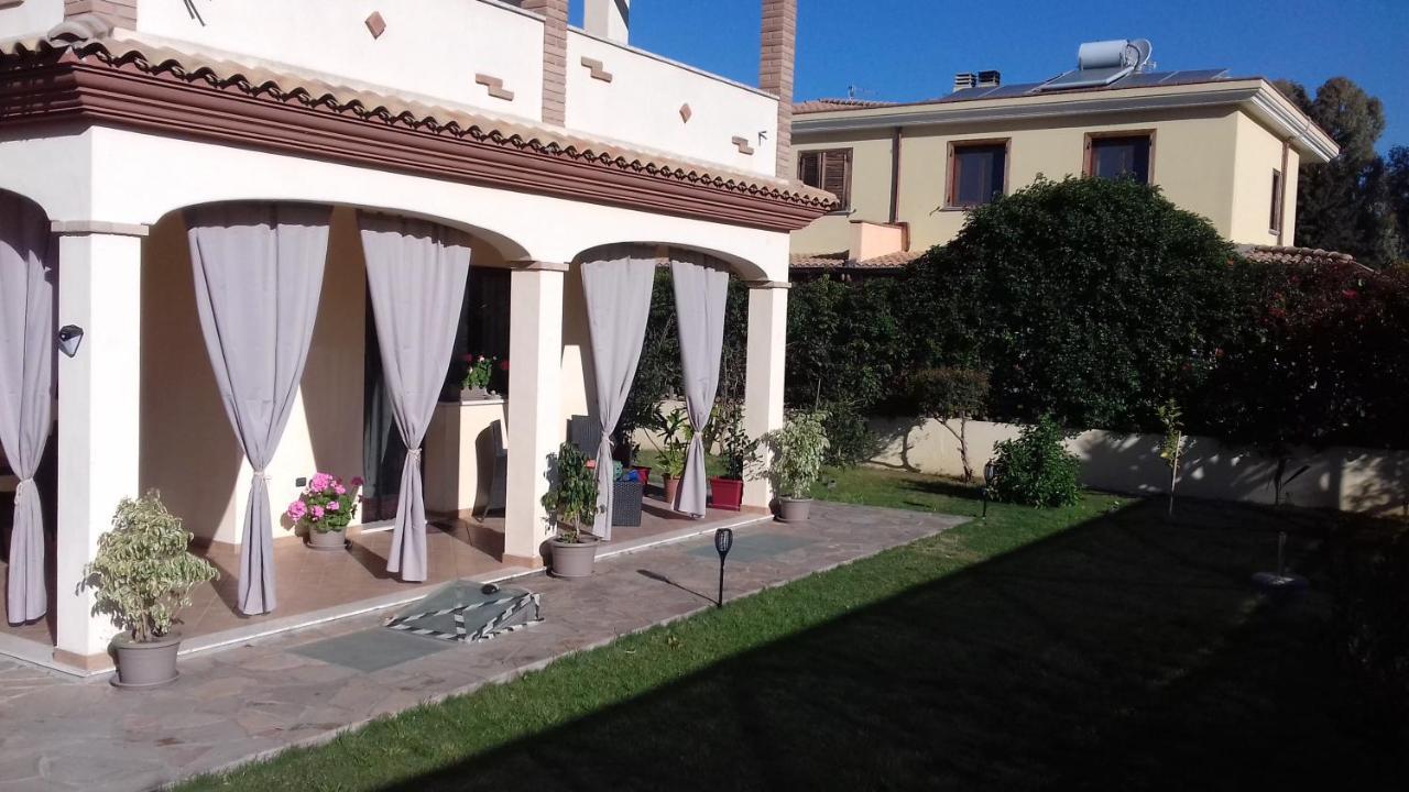 Casa Vacanze Menta Fiorita Flumini di Quartu Eksteriør billede